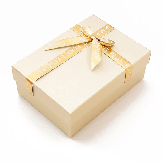 Подгонянная коробка духов подарка косметической печати цвета сделанная из картона
